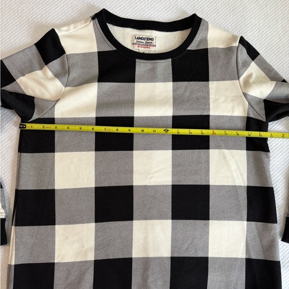 NWOT Lands End Women’s Plaid Pullover Sweatshirt - Picture 3 of 4